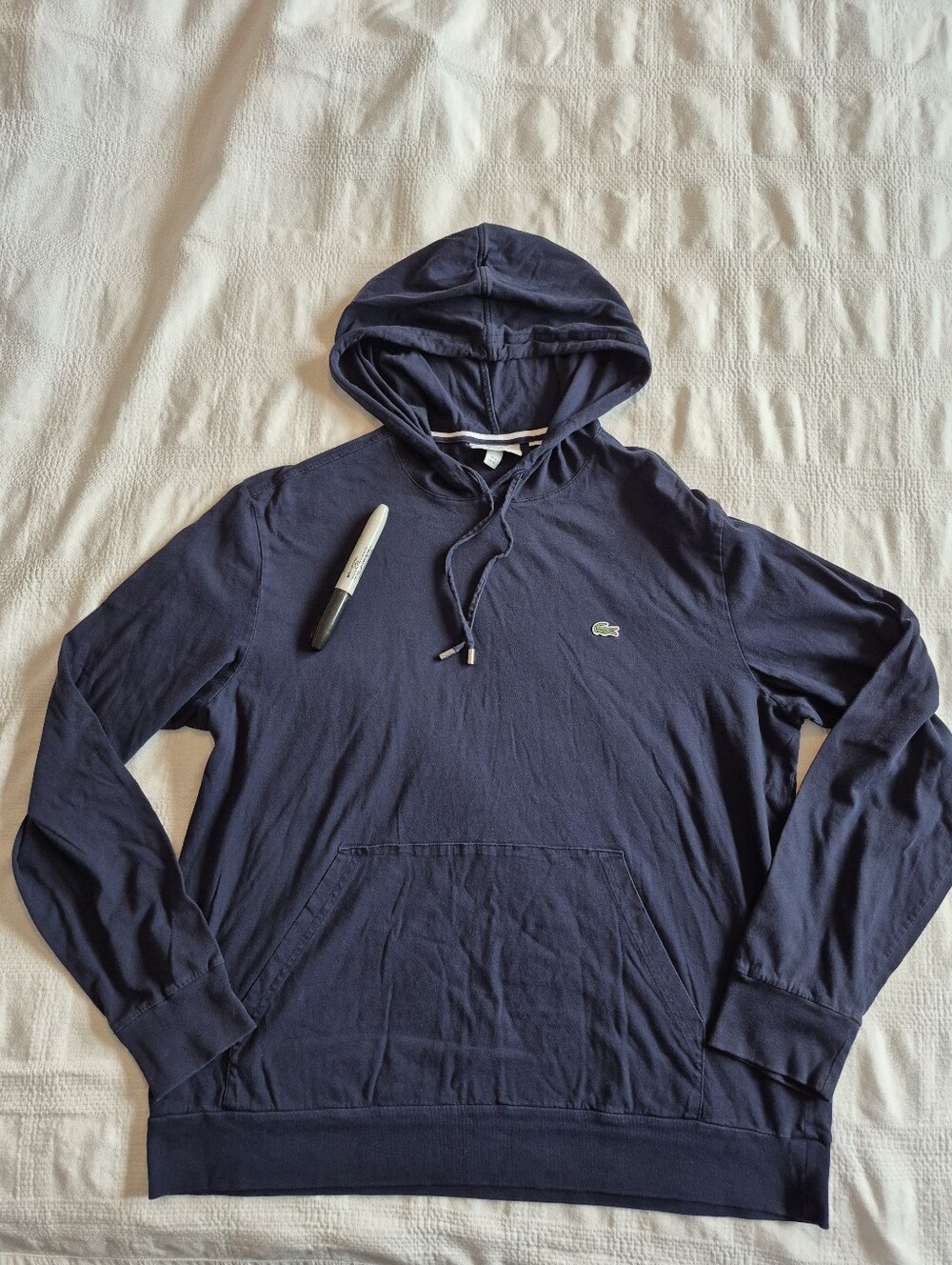 Lacoste navy Size XL Jersey Tee Shirt in Navy Blue with a kangaroo has defects